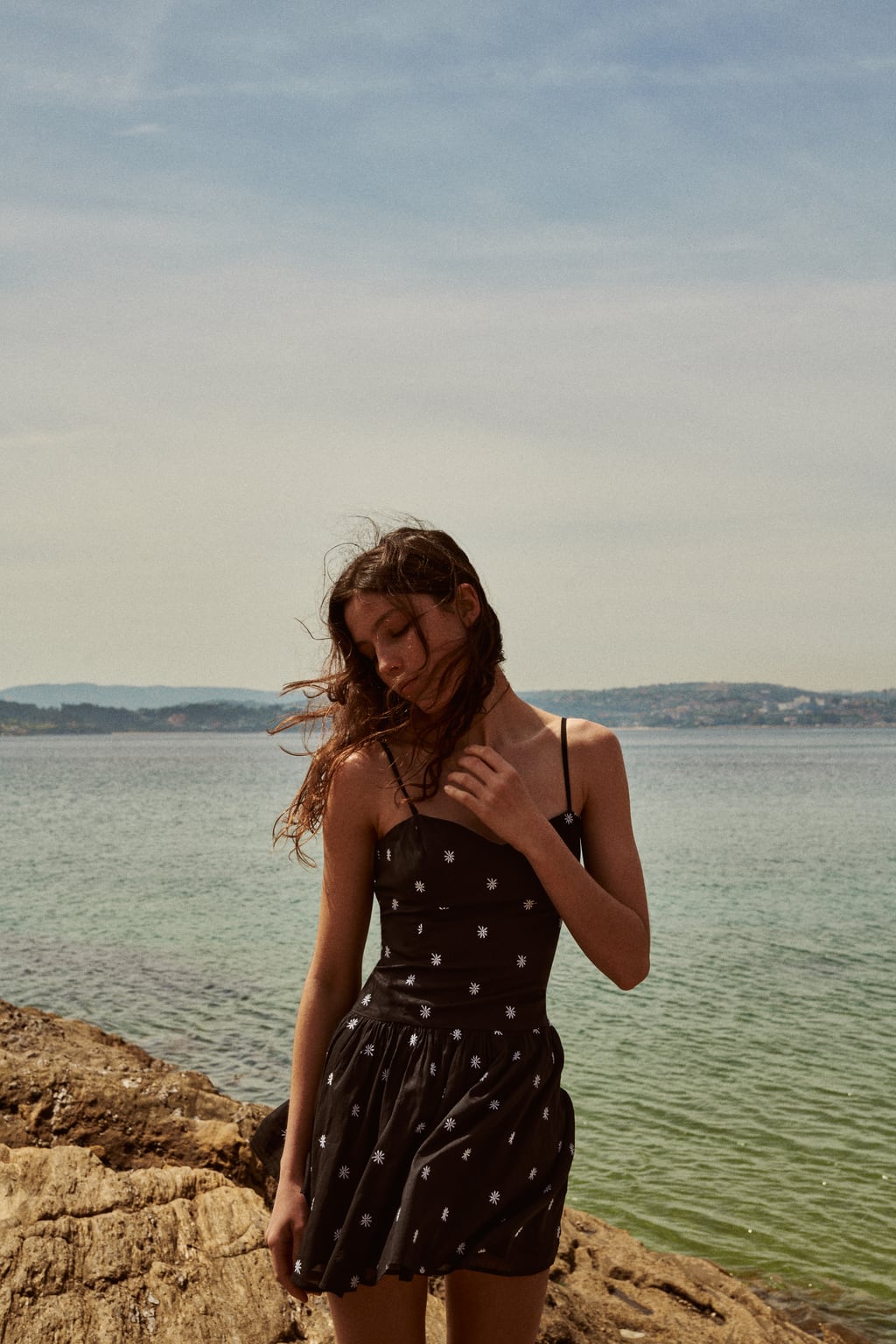 SHORT DAISY DRESS